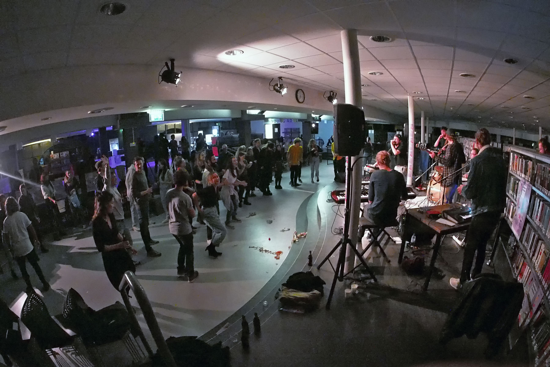 Buiten zinnen. Literair festival 2019