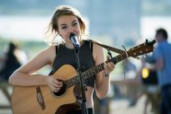 Festival op het eiland | Ella aan de Stegge (Mozarella)