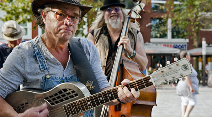 Nijmeegse muziek op straat 2016 | The Kitchen Floor Boys || Foto © Henk Beenen
