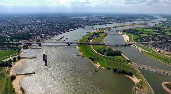 Nijmegen vanuit de lucht Nijmegen vanuit de lucht