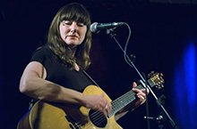 Suzie Ungerleider (Oh Susanna) in Trianon Suzie Ungerleider (Oh Susanna) in Trianon